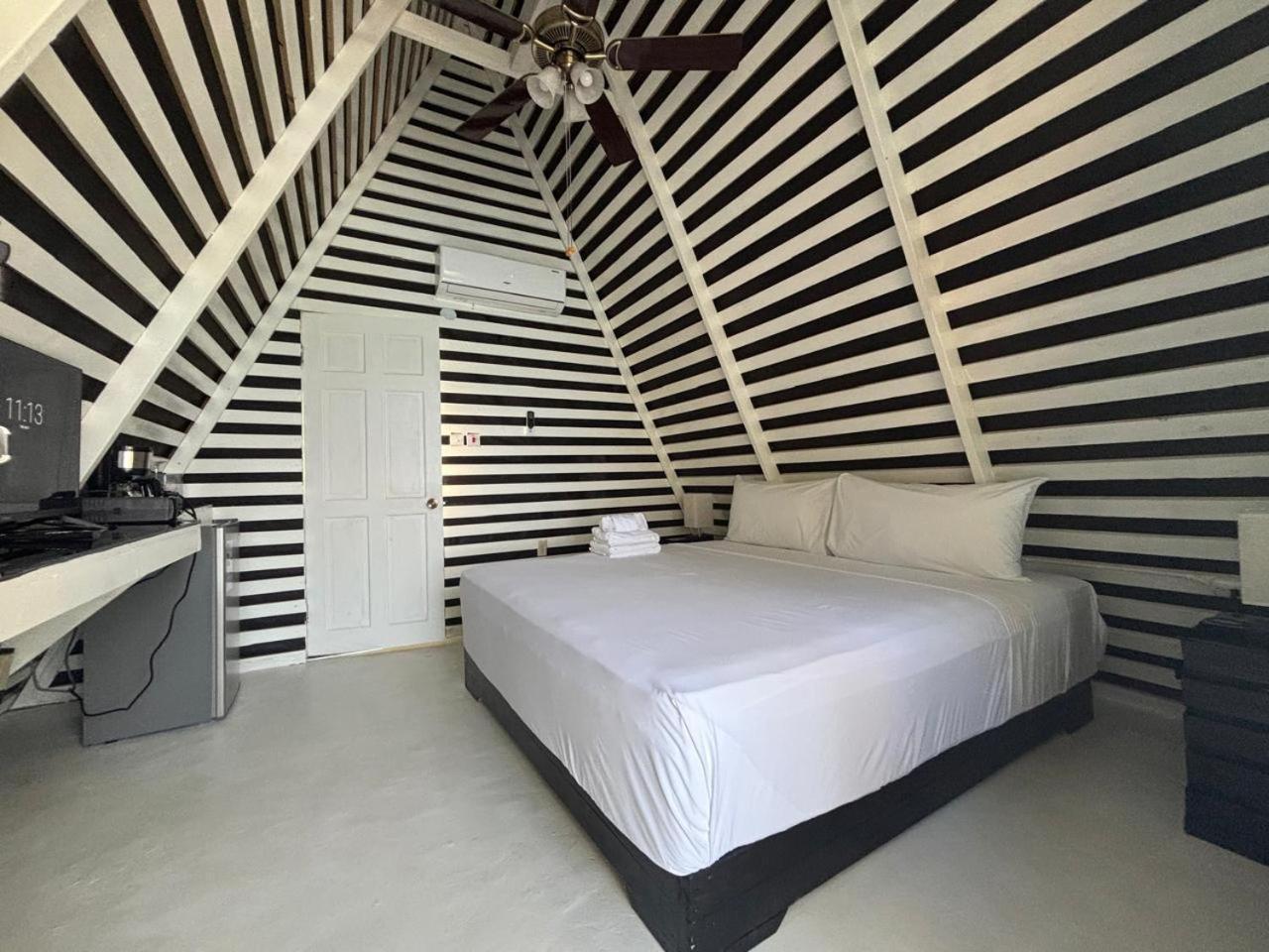The Sea Cliff Hotel Resort & Spa Port Antonio Exterior foto